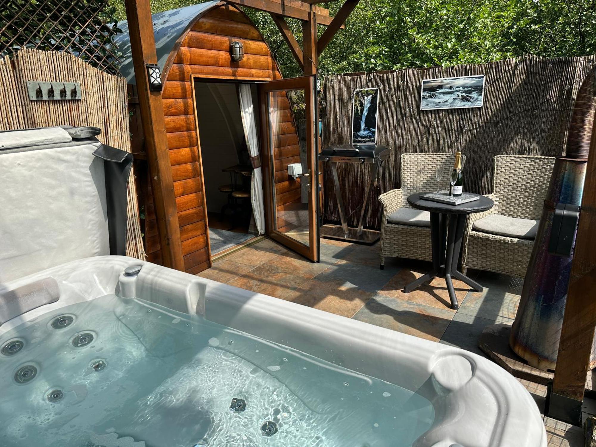 Hotel Mountview Pod Lochinver Exterior foto